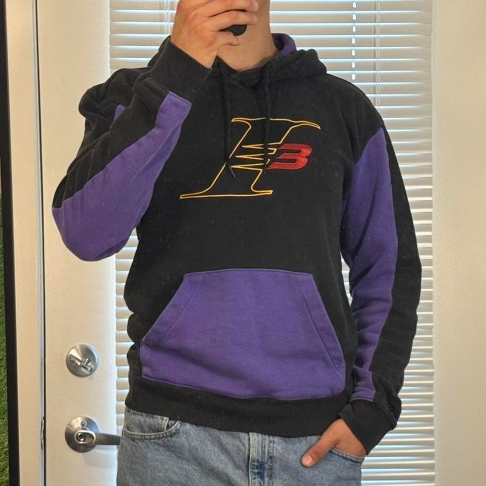 Allen Iverson Reebok Purple Hoodie Small